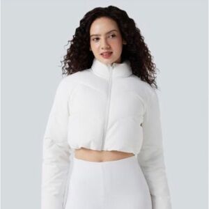 NEW! HALARA Women's Stand Collar Cropped White Puffer Coat / Jacket